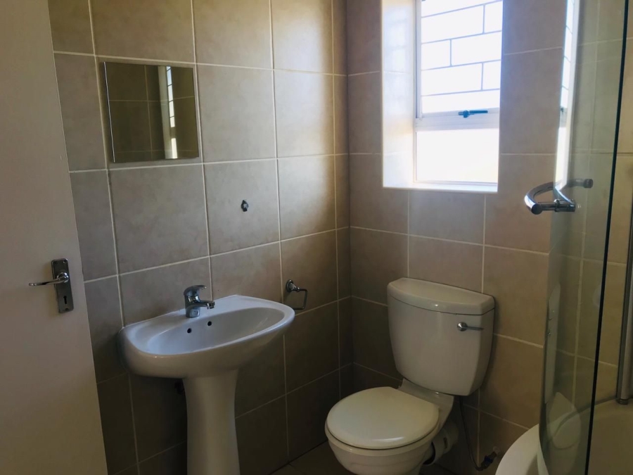 To Let 2 Bedroom Property for Rent in George South Western Cape